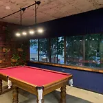 Down Under Hostels