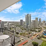 Surfers Paradise Waterfront & City Views