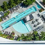 City Oasis // Broadbeach