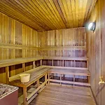 Mantra Legends Hotel
