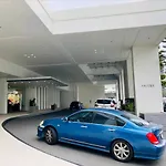 Ocean View Studio Surfers Paradise