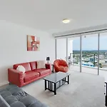 Southport Central Towers 1 Bedroom Apartment - Gchm