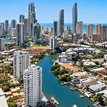 Emerald Surfers Paradise Shared Apartment