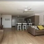 Palm Breeze - Hosted By Burleigh Letting