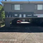 Gold Coast Airport Motel - Only 300 Meters To Airport Terminal