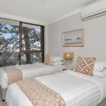 Seahaven Beachfront On Albatross