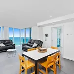 Desirable Level 17 Ocean View 2Bed In H-Residence