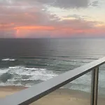 Hi Surf Beachfront Resort Apartments