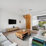 Seaspray At Burleigh