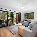 Blue Skies - 2 Bedroom Broadbeach