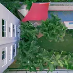 Freshly Renovated Modern Waterfront 1 Bedroom Unit