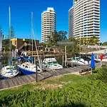 Bayview Bay Apartments And Marina