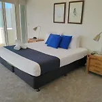 Kirra Surf Apartments