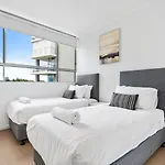 Harbour Quays Apartments