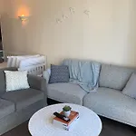 Crown Towers - Private Apartment