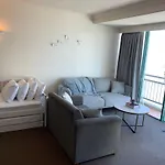 Crown Towers - Private Apartment