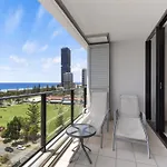 Ultra Broadbeach