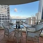 Moroccan Beachfront 2Bdr-Apt In Surfers Paradise