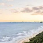 Mels Place - Stunning 3 Bed Getaway And Ocean Views