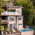 The Currumbin Treehouse - Sauna Icebath Floattank Pool