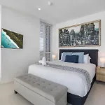 The Sub-Penthouse - Ocean View 34Floor 3Br In Broadbeach With Parking And Pool