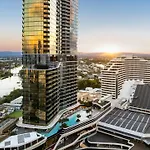 Star Residences Tower - Statement Vogue Themed Apartment