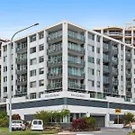 Kirra Gardens 18