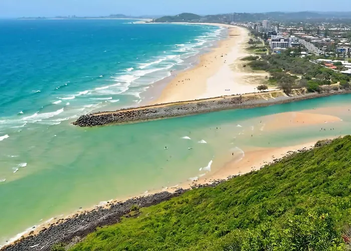 Coastal Escape Burleigh Heads