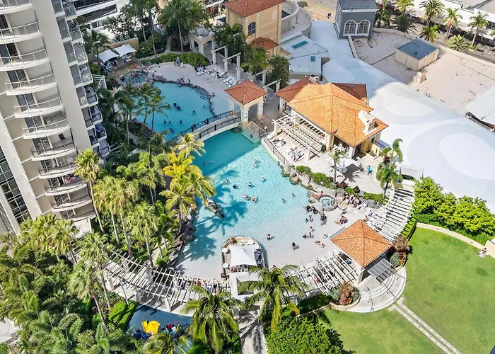 Deluxe 2 Bedroom Apartment Ocean And Hinterland Views - Coasthm