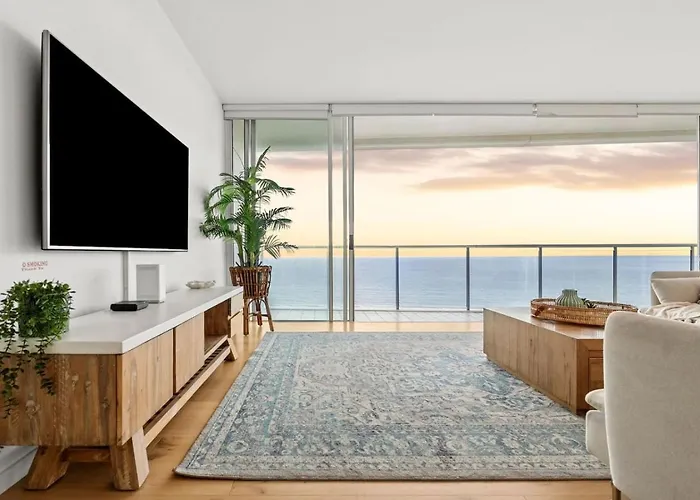 Mels Place - Stunning 3 Bed Getaway And Ocean Views
