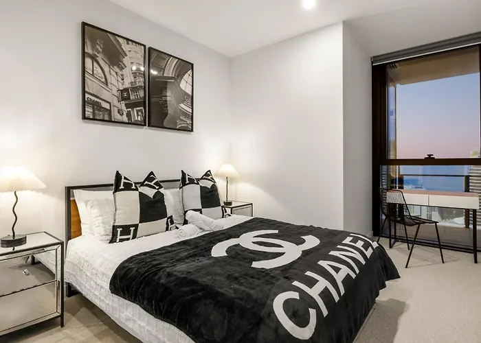 Star Residences Tower - Statement Vogue Themed Apartment