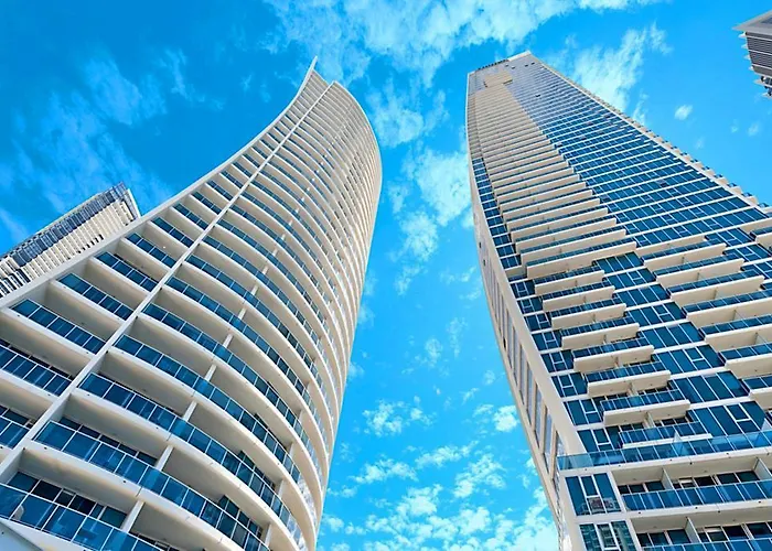 H Star Residences-- Paradise Stayz