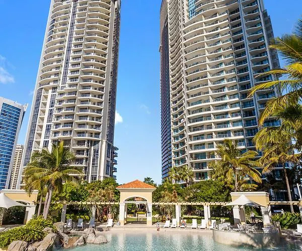 Holiday Holiday Chevron Renaissance Apartments