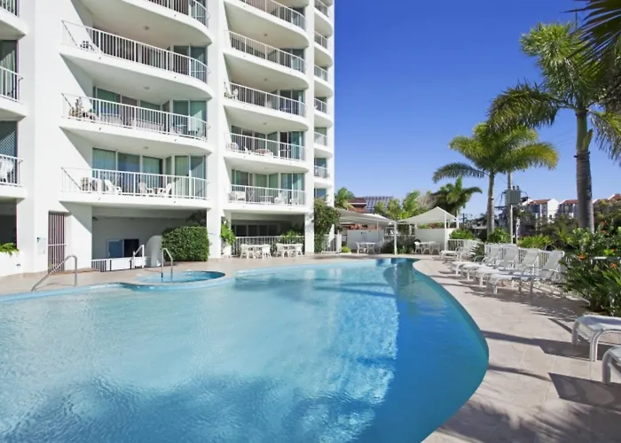 Crystal Bay On The Broadwater