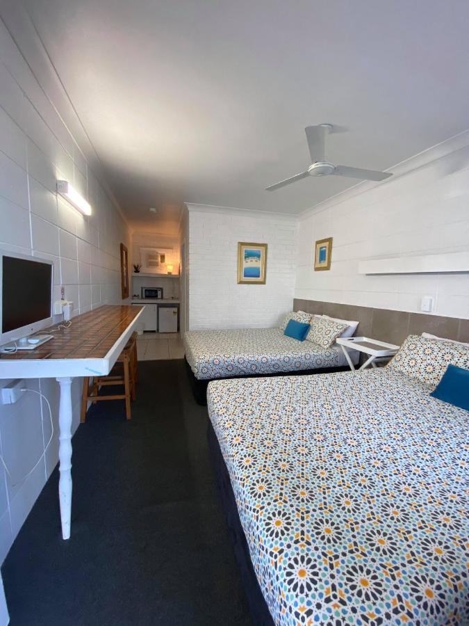 Motel Surf Street