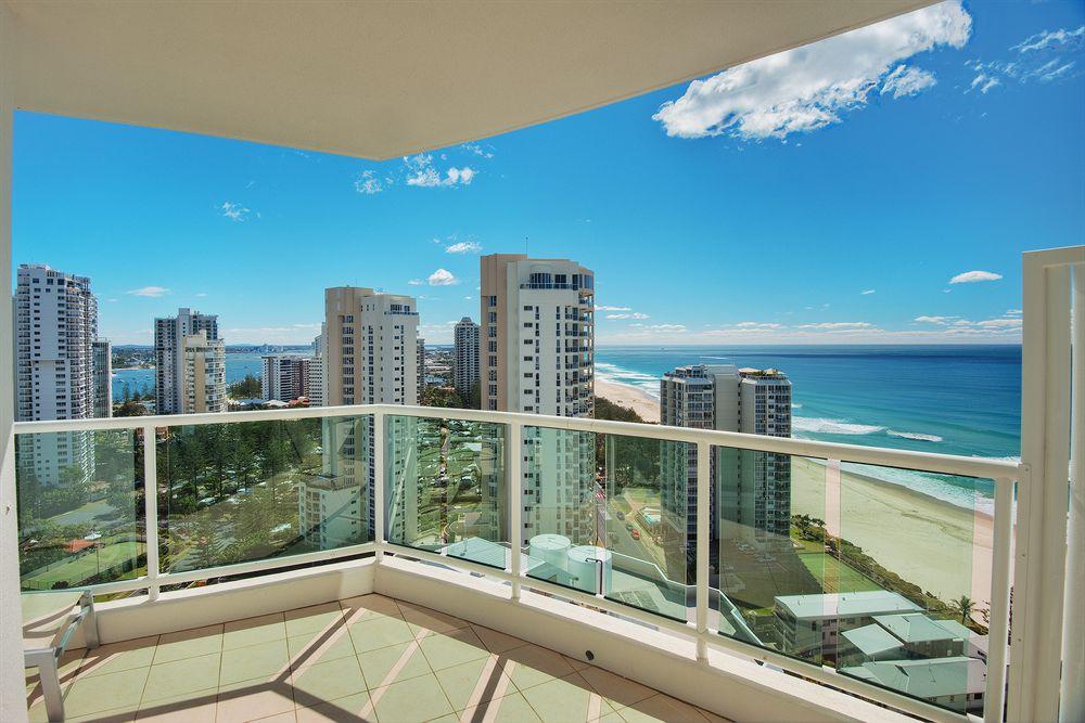 Pacific Views Aparthotel 4*