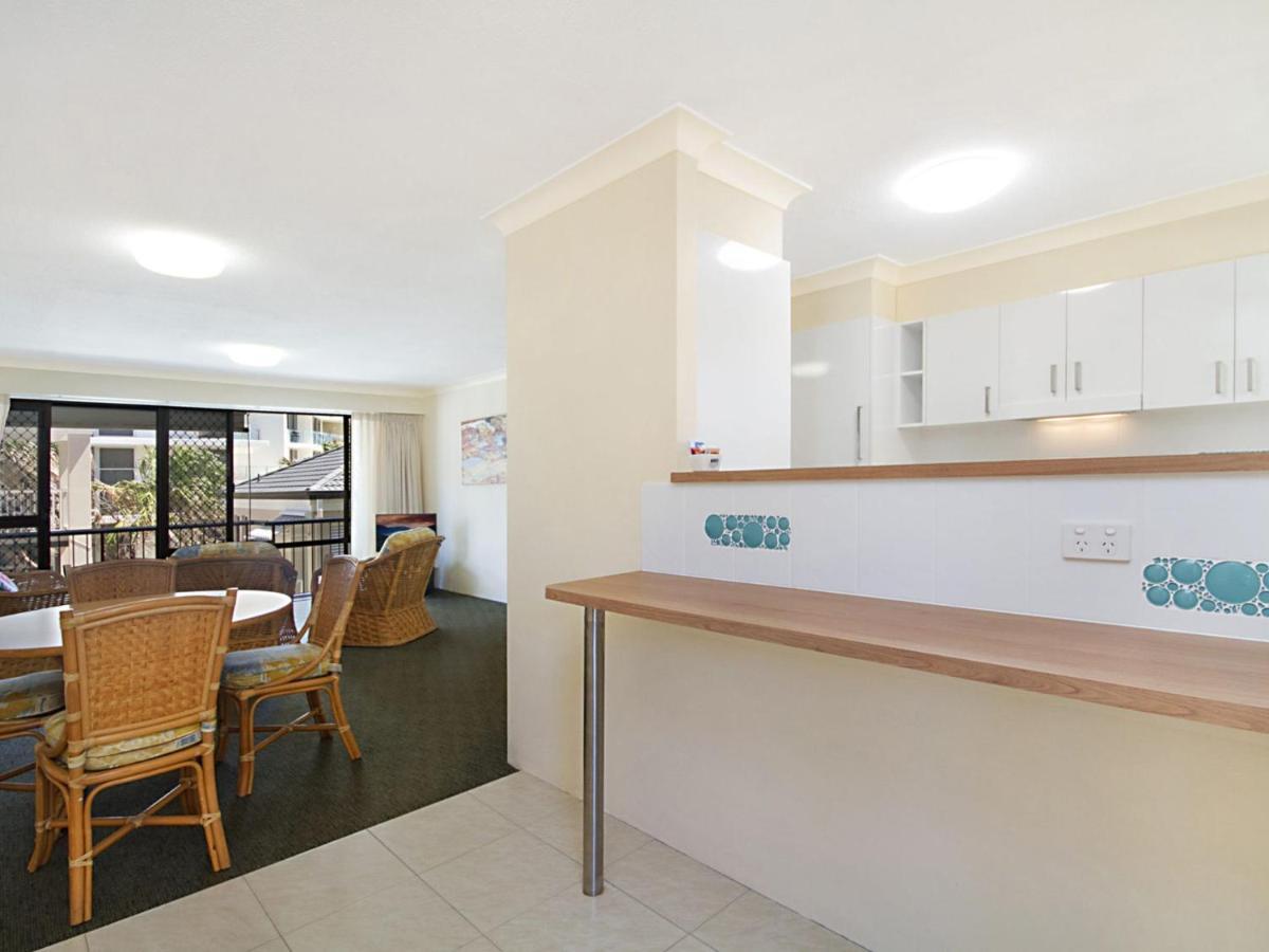Cobden Court Unit 5 *