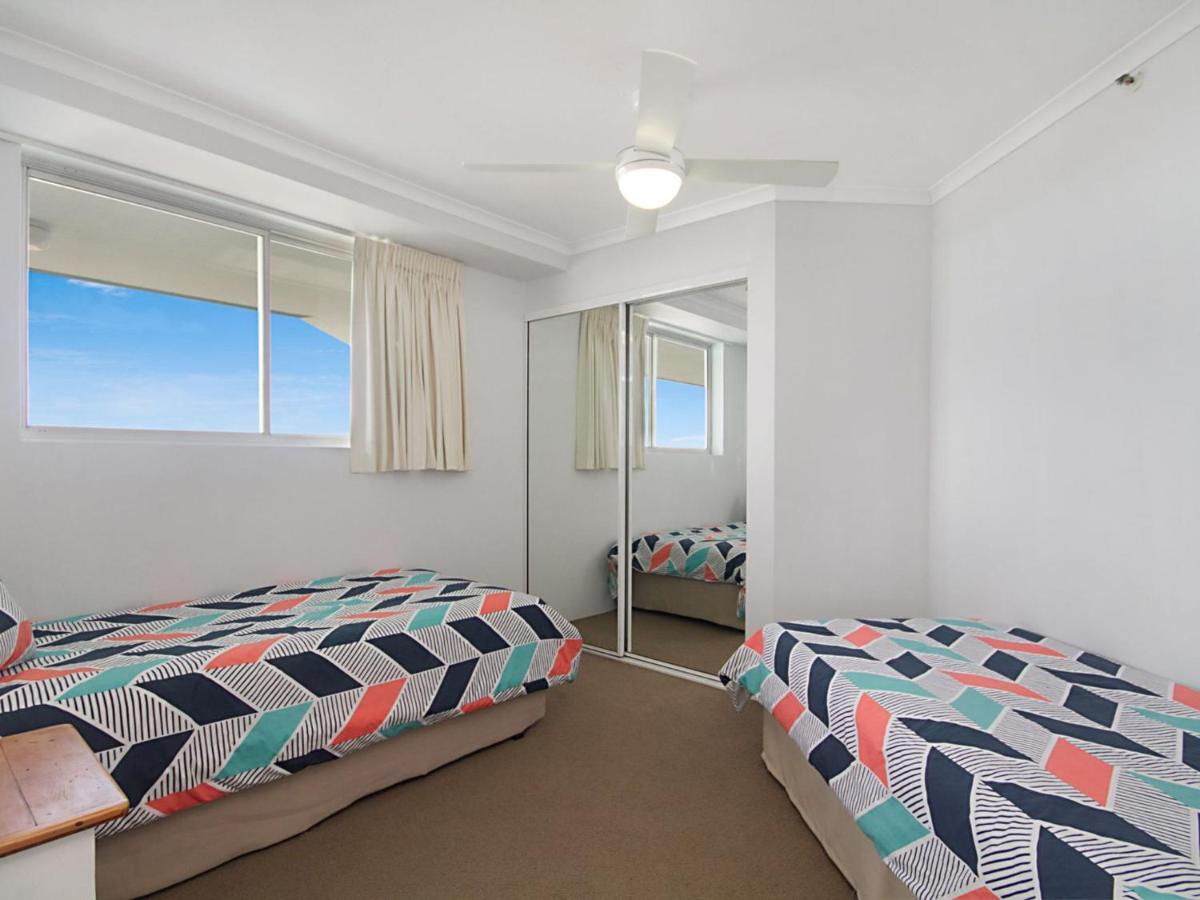 Ocean Plaza Unit 1469 Apartment Gold Coast