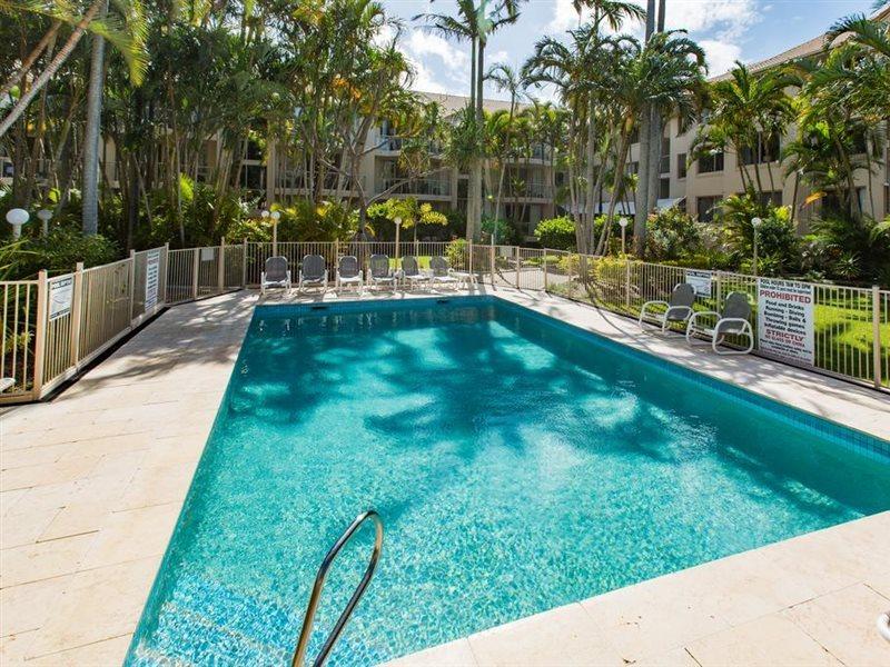 Miami Beachside Aparthotel 3*