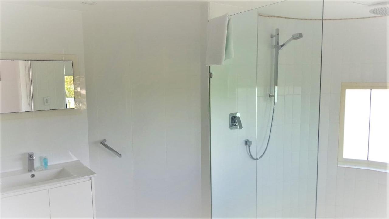 Hostel Emerald Surfers Paradise Shared *