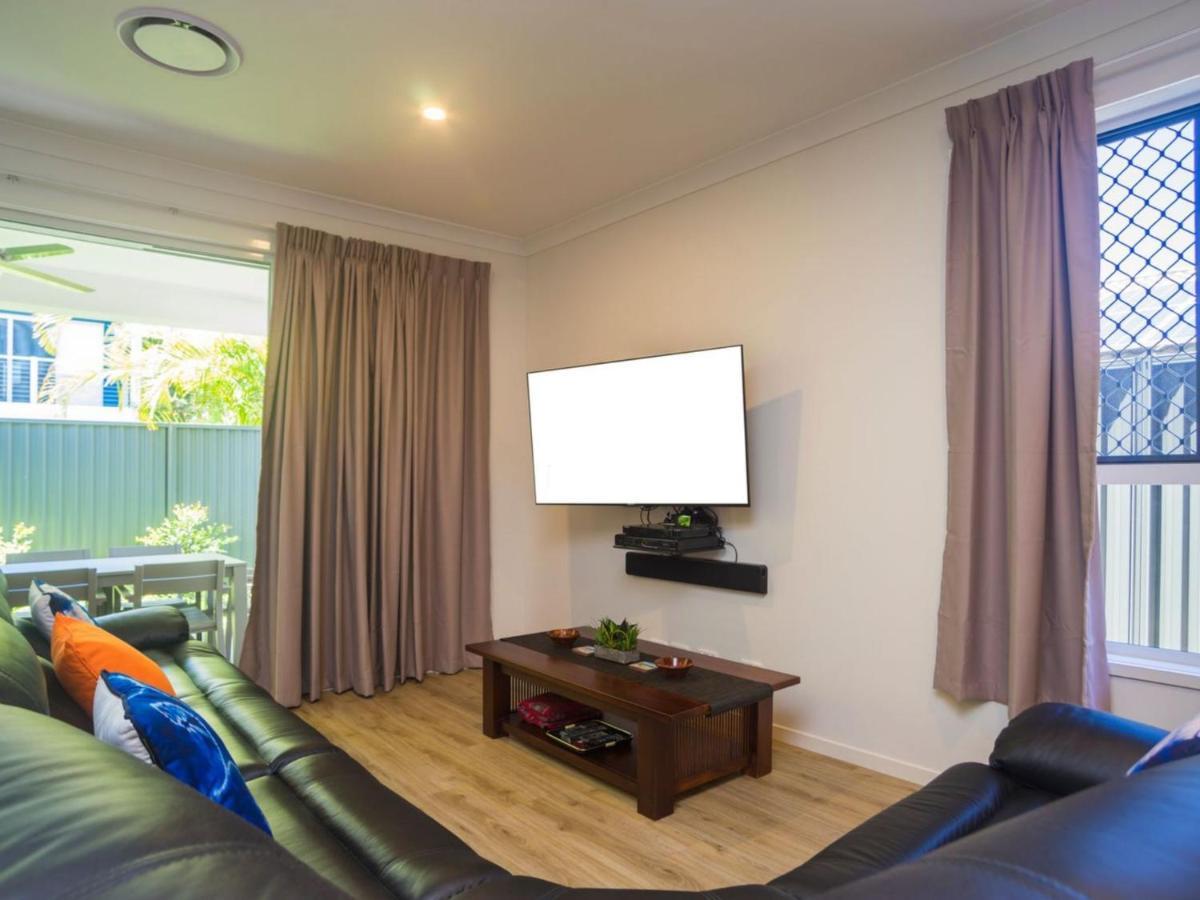 Broadwater Paradise - Coasthm Gold Coast