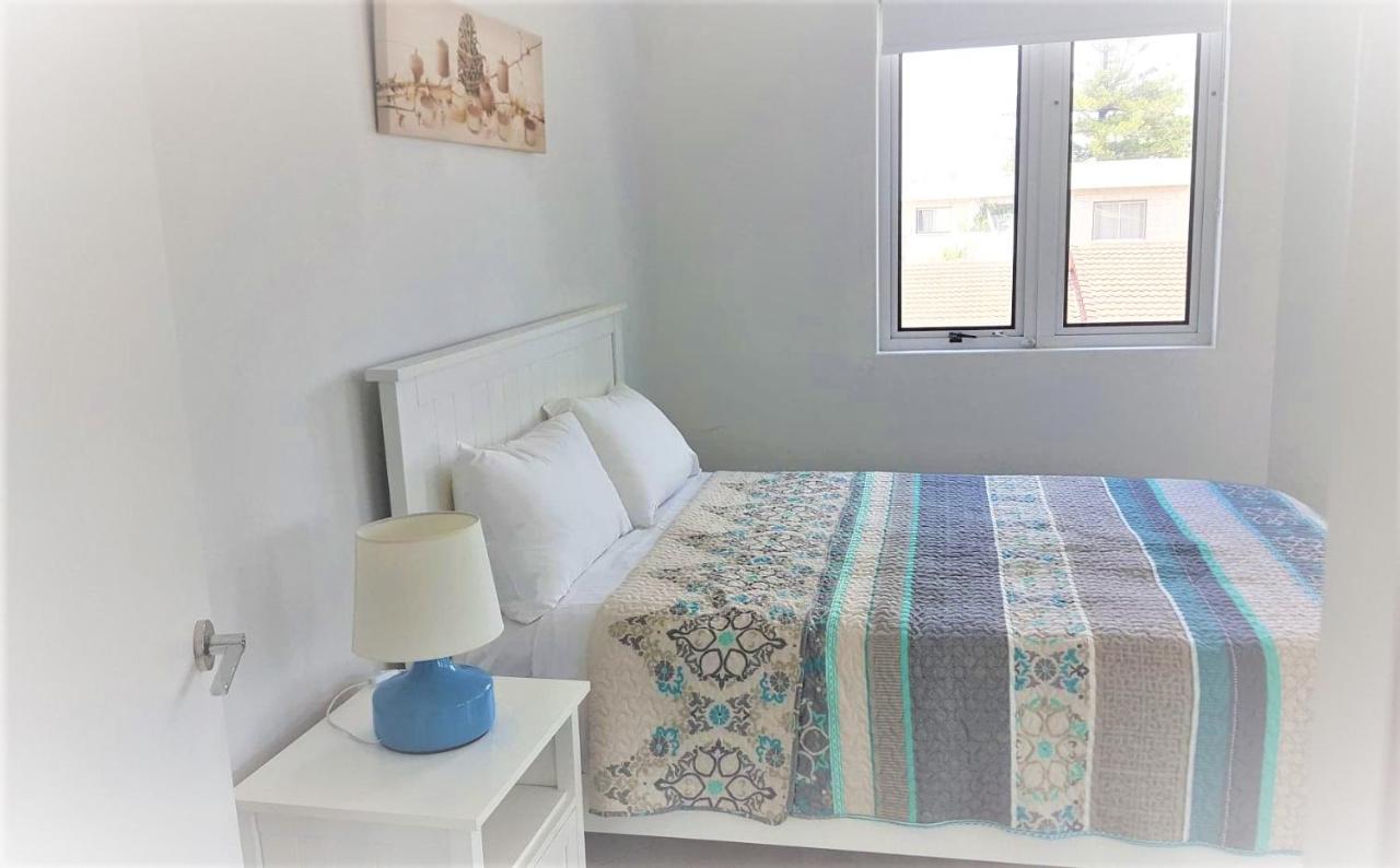 Hostel Emerald Surfers Paradise Shared *