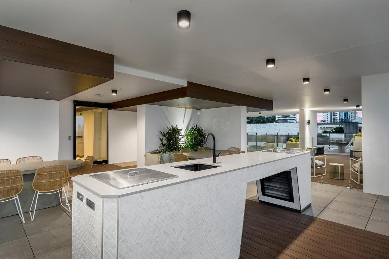 Koko Broadbeach Apartment Gold Coast