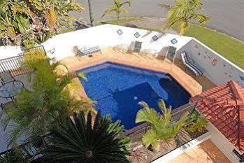 Shaz Maisons Apartment