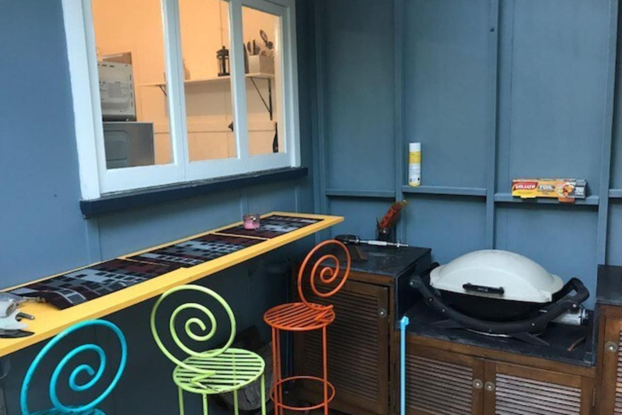 Eclectic 1 Bedroom In The Heart Of Palm Beach Apartamento
