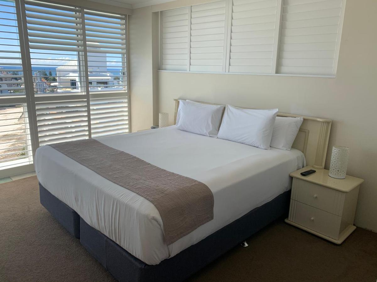 Ocean Plaza Aparthotel
