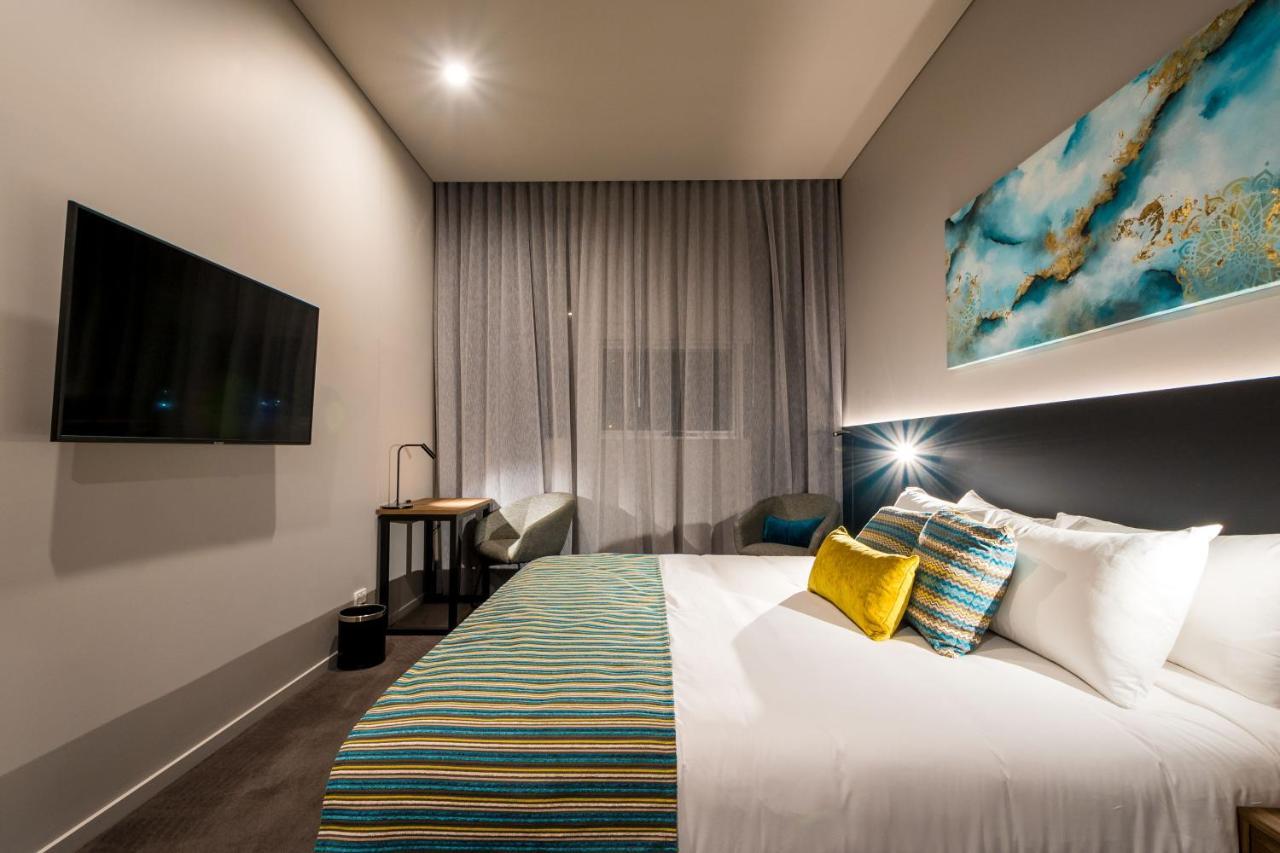 Elite 4* Gold Coast