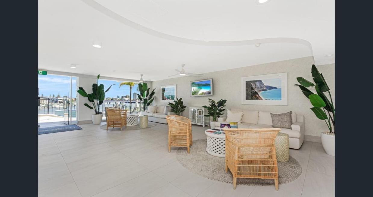 Silverton Surfers Paradise Aparthotel 3*