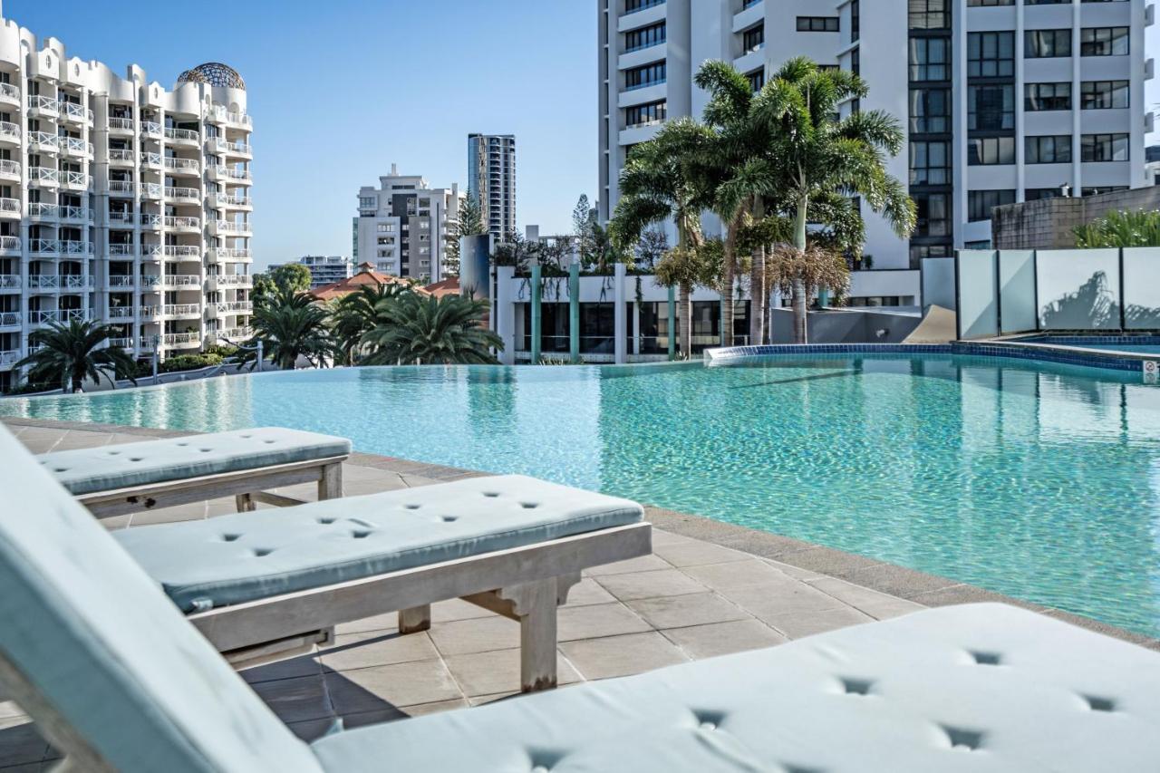 The Wave Resort Gold Coast