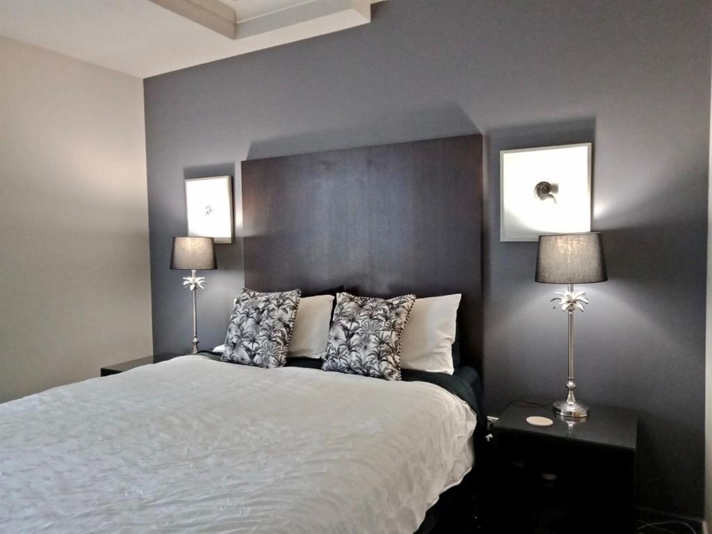 Apartment Deluxe Chevron Renaissance Gold Coast